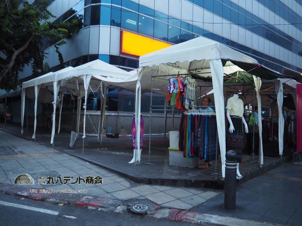 商業Case9　　海外事例　屋台用テント