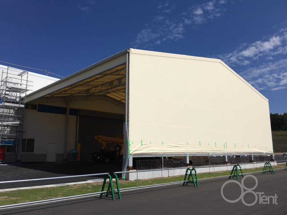 工場外の作業場に！大型上屋テント・荷捌きテントの施工事例｜岐阜県関市
