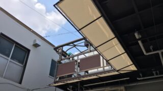 庇テントの生地を張り替え