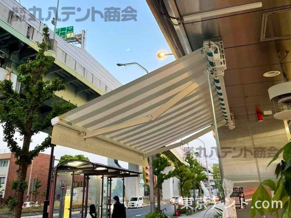 オーニングテント