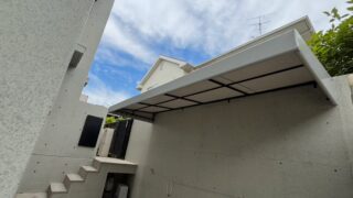 庇テントを一般住宅に施工
