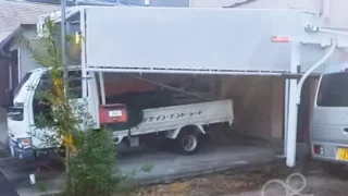 駐車場屋根テントを事務所前・駐車スペースに施工